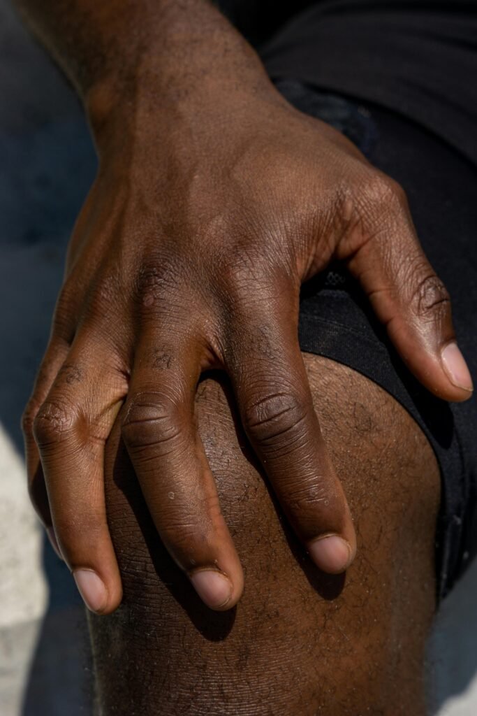 كل ما تود معرفته عن تمزق الغضروف الهلالي من الدرجة الثانية وطرق علاجه